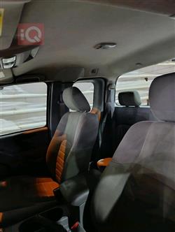 نیسان فرۆنتیر